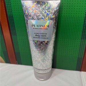Bath & Body Works Platinum Body Cream - 🤍🩶🤍